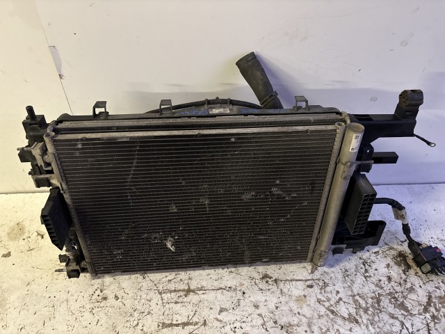 Opel Astra J B16xer hűtősor