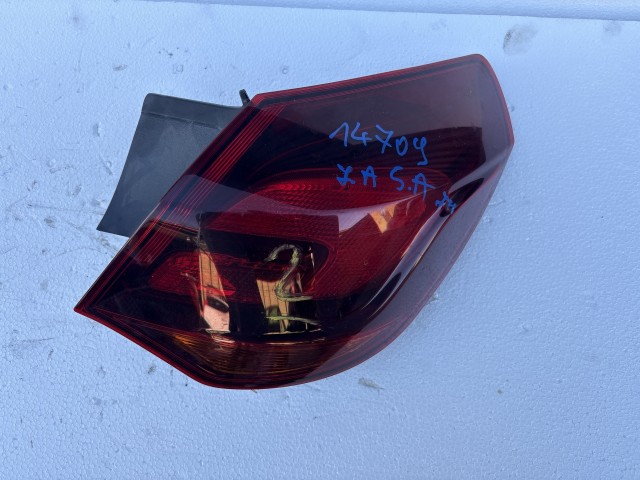 14709 Opel Astra J 2009-2015 Jobb hátsó Lámpa  5 ajtós sötétitett