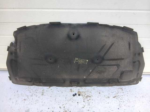 Opel Insignia 2008-2016 Motorháztető szigetelés Használt