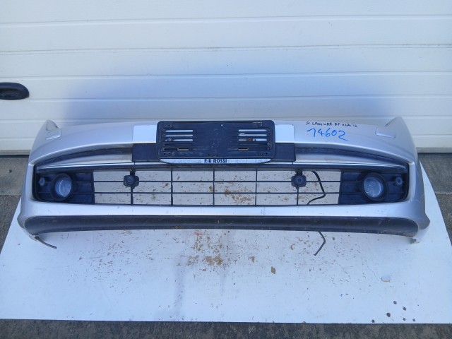 14602 Renault Laguna III. 2008-2015 Első Lökhárító Ezüst mosós xenonos