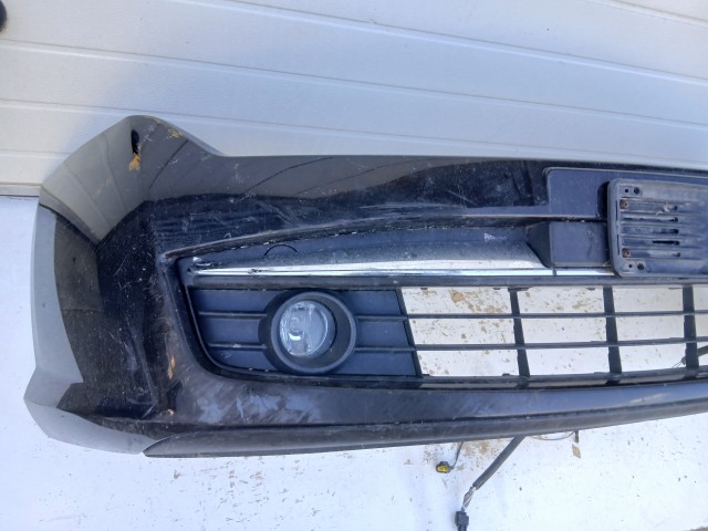 14603 Renault Laguna III. 2008-2015 Első Lökhárító Használt Fekete