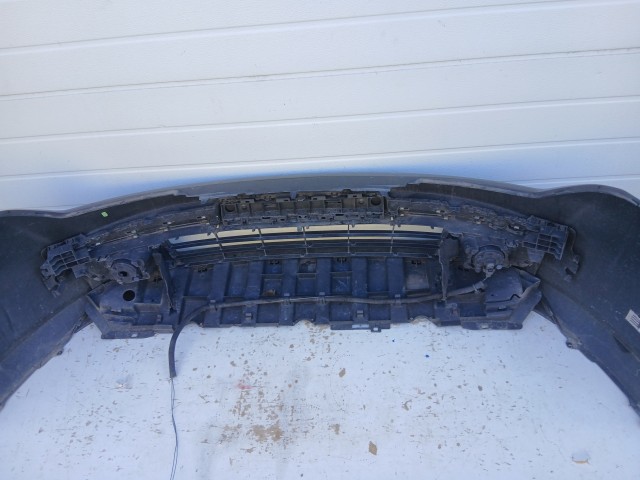 14603 Renault Laguna III. 2008-2015 Első Lökhárító Használt Fekete