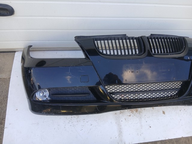 14605 BMW 3 E90 2005-2011 első Lökhárító Használt Fekete