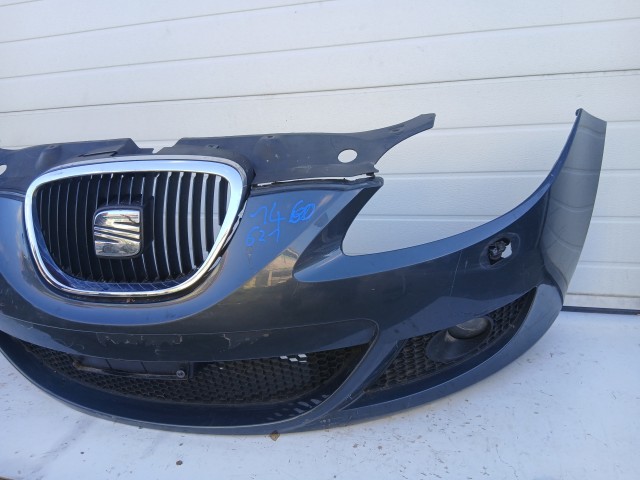 14640 Seat Altea 5P 2004 első  Lökhárító Használt Grafit