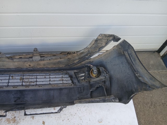 14642 Volkswagen Golf 6 2008-2013 első Lökhárító Fekete