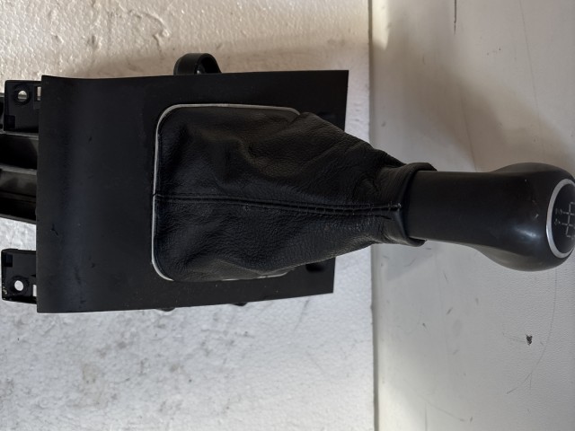 Opel Zafira B 2005-2014 Váltókulissza Váltókar 5 sebbeséges