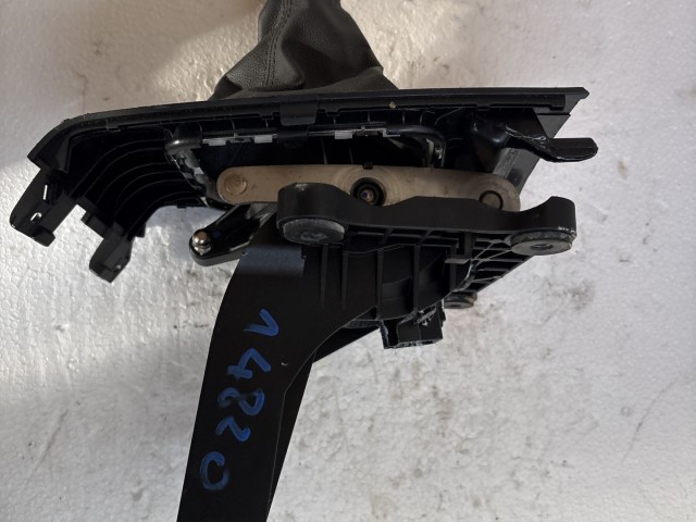 Opel Zafira B 2005-2014 Váltókulissza Váltókar 5 sebbeséges