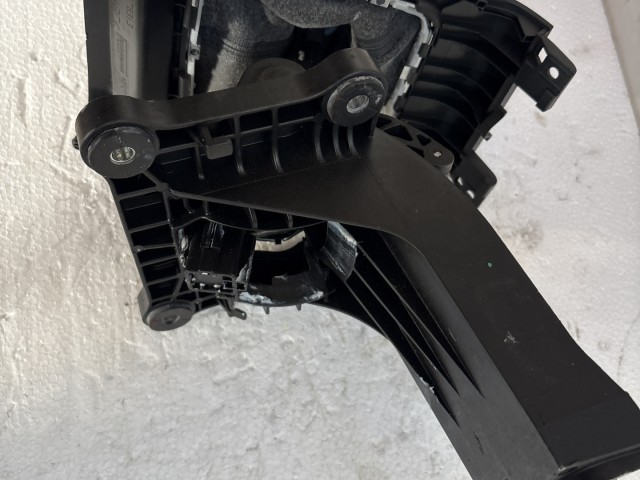 Opel Zafira B 2005-2014 Váltókulissza Váltókar 5 sebbeséges