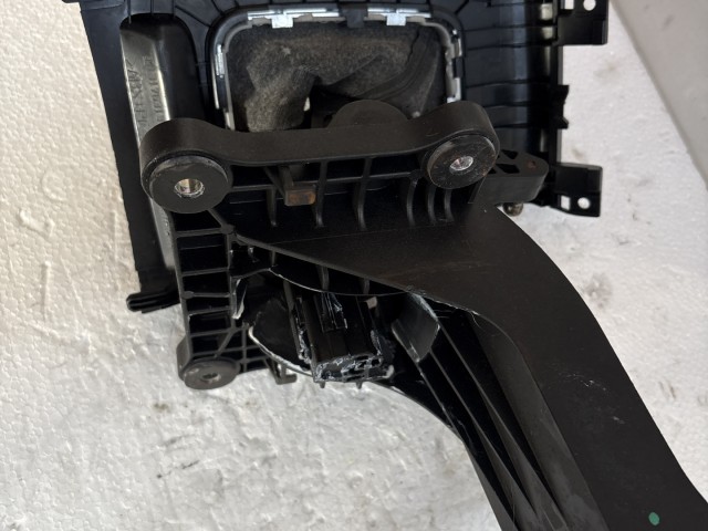 Opel Zafira B 2005-2014 Váltókulissza Váltókar 6 sebbeséges