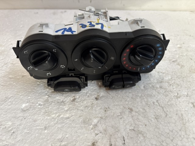 Opel Corsa E 2014- 2014-2019 Fűtéskapcsoló Használt