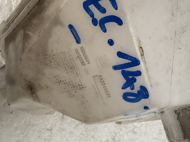 Opel Corsa E 2014-2019 Ablakmosó tartály Használt 