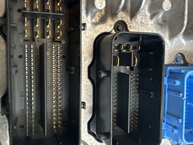 Opel Meriva B 2010-2017 1.6 cdti Motorvezérlő Használt