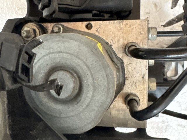 Opel Meriva B 2010-2017 Abs kocka Használt   