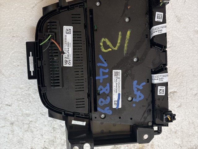 Opel Astra J 2009-2015 Közép konzol Használt