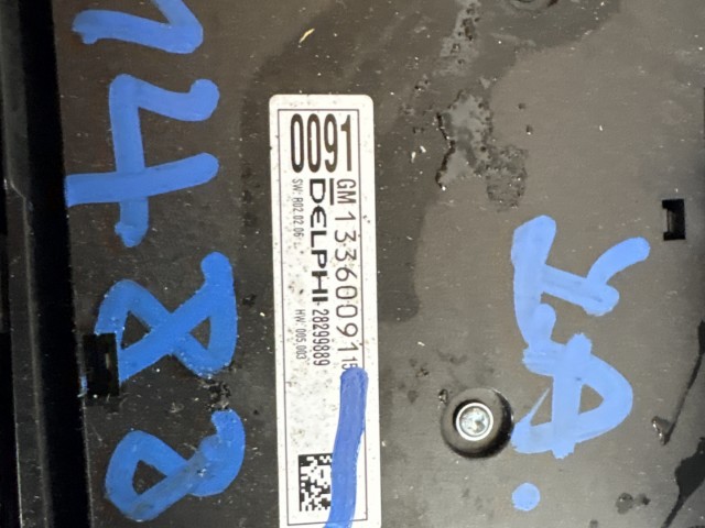 Opel Astra J 2009-2015 Közép konzol Használt