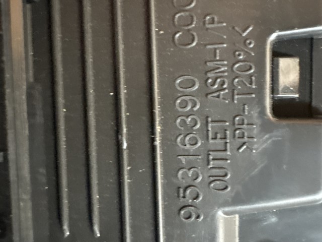 Opel Mokka 2012-2019 Középső Szellőző