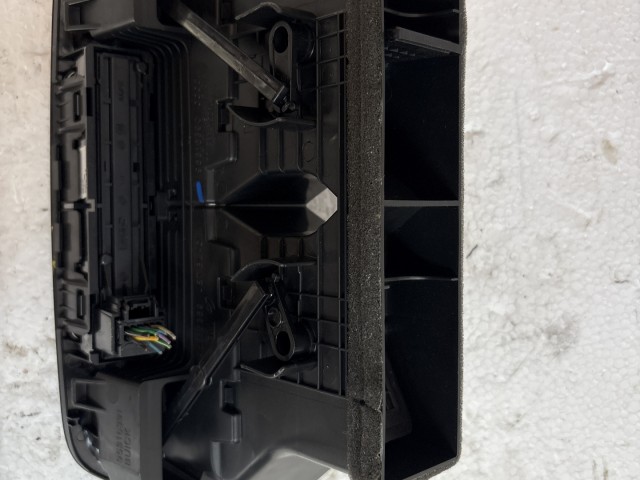 Opel Mokka 2012-2019 Középső Szellőző