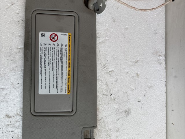 Opel Astra J 2009-2015 bal Napellenző Használt szürke tükrös világítással