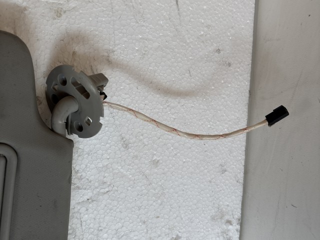 Opel Astra J 2009-2015 bal Napellenző Használt szürke tükrös világítással