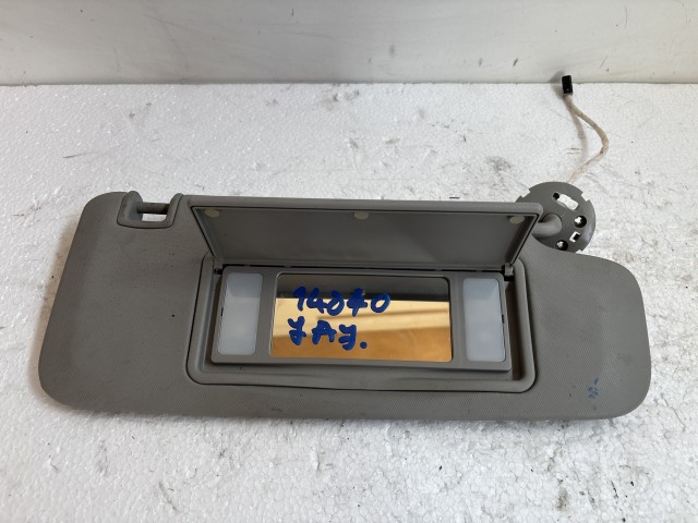 Opel Astra J 2009-2015 Jobb Napellenző szürke tükrös világítással