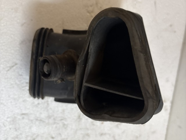 Opel Astra J 2009-2015 rezonátor ház