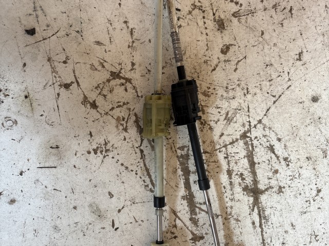 Opel Astra J 2009-2015 1.7 cdti Váltóbowden Használt