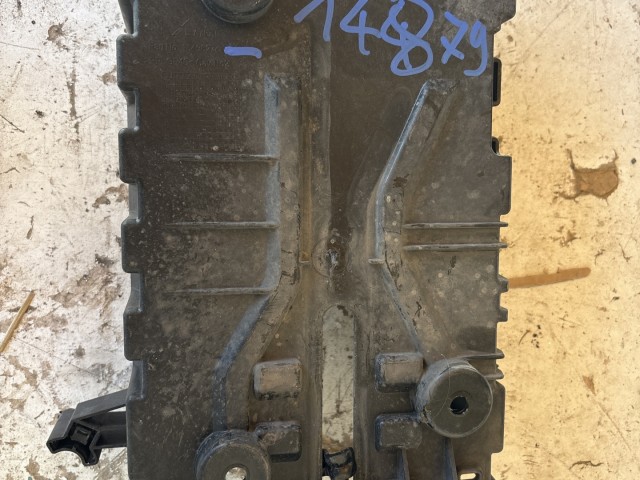 Opel Corsa E 2014-2019 1.3 cdti Akkumulátor tartó, tálca Használt