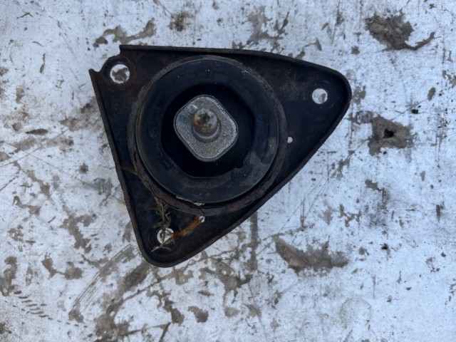 Kia Ceed I. 2007-2012 1.6 crtdi motortartó bak