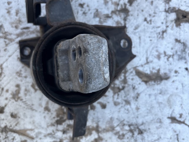 Kia Ceed I. 2007-2012 1.6 crtdi motortartó bak