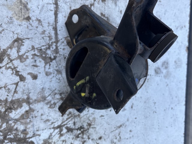 Kia Ceed I. 2007-2012 1.6 crtdi motortartó bak