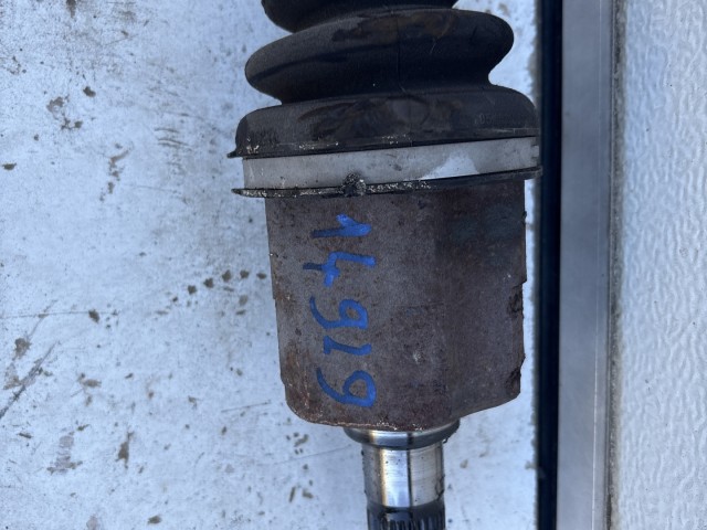 Kia Ceed I. 2007-2012 1.6 crtdi Bal Féltengely Használt