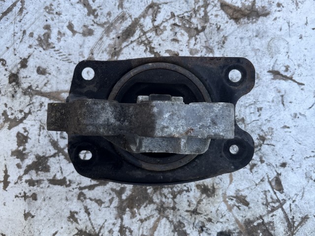 Opel Antara 2010-2015 2.2 cdti motortartó bak