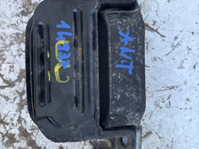 Opel Antara 2010-2015 2.2 cdti z22d1 motortartó bak