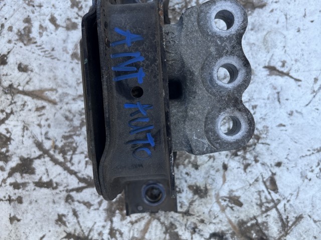 Opel Antara 2010-2015 2.2 cdti z22d1 motortartó bak