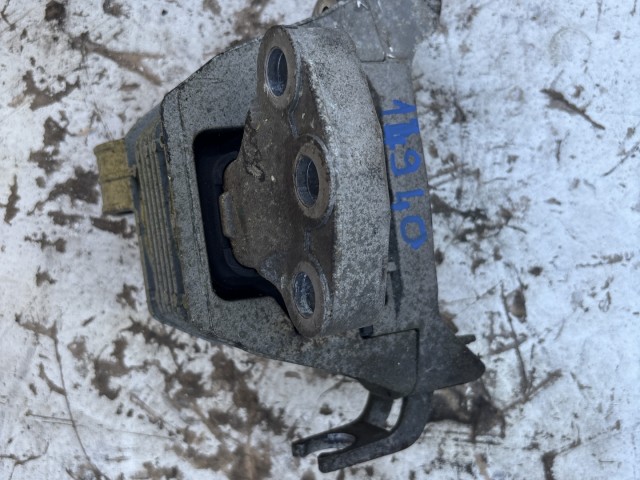 Opel Astra J 2009-2015 1.6 Benzin a16xer b16xer motortartó bak