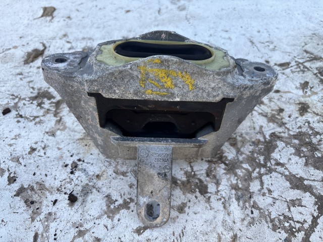 Opel Astra J 2009-2015 1.6 Benzin a16xer b16xer motortartó bak