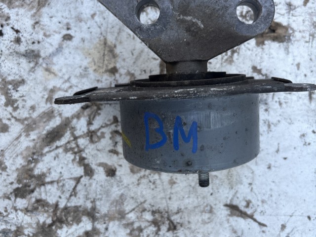 Opel Meriva B 2010-2017 1.6 cdti motortartó bak