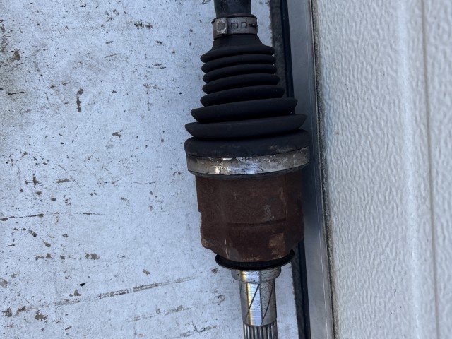 Opel Corsa E 2014-2019 1.3 cdti jobb Féltengely