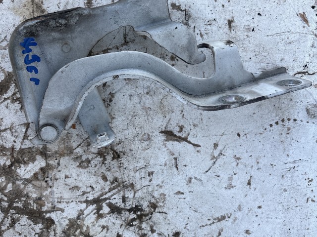 Opel Antara 2006-2015 Motorháztető zsanér Használt szürke 