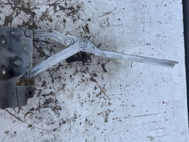 Opel Astra J 2009-2015 Motorháztető zsanér Használt fehér 