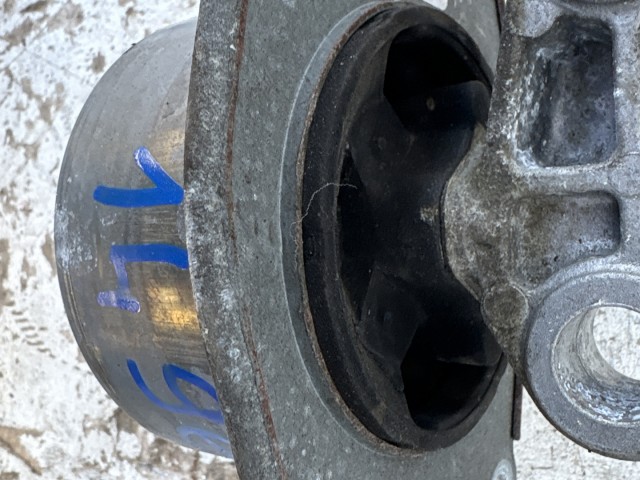 Opel Meriva B 2010-2017 motortartó bak váltótartó