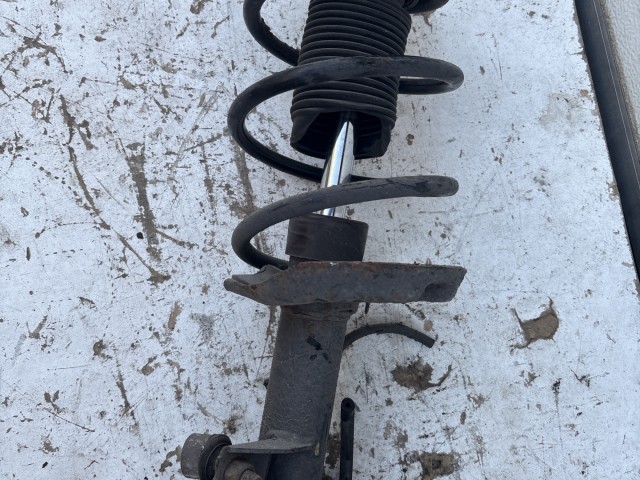 Kia Cee'd (ED) 2007-2012 Jobb első csonkállvány gólyaláb