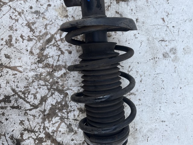 Opel Corsa E 2014-2019 1.3 cdti Jobb első Csonkállvány Gólyaláb