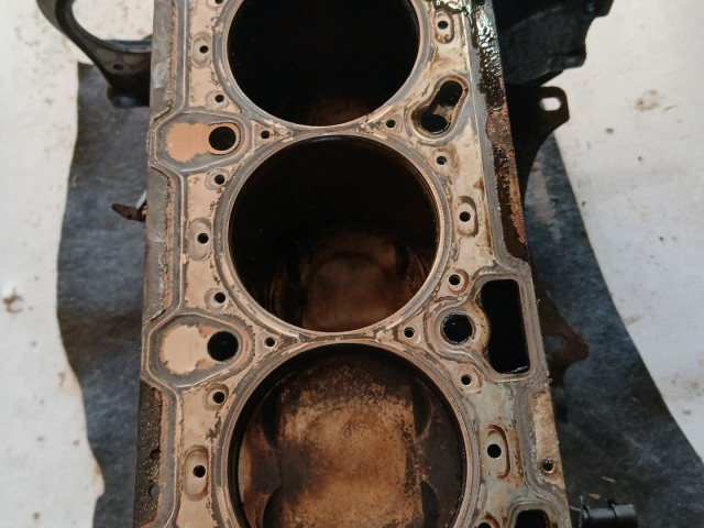 Opel Zafira B 2005-2009 Z18xer Motor Használt