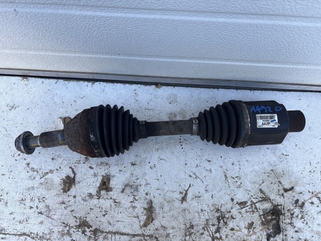 Opel Antara 2010-2015 2.2 cdti 4x4 Jobb első Féltengely Használt