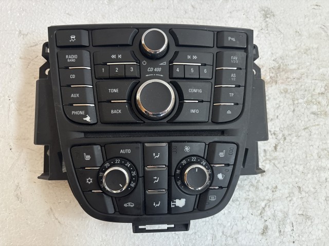 Opel Astra J 2009-2015 Közép konzol Használt