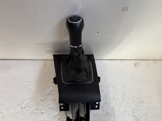 Opel Zafira B 2005-2014 Váltókulissza Váltókar 6 sebbeséges