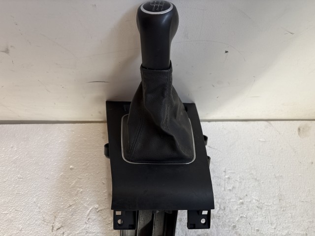 Opel Zafira B 2005-2014 Váltókulissza Váltókar 6 sebbeséges