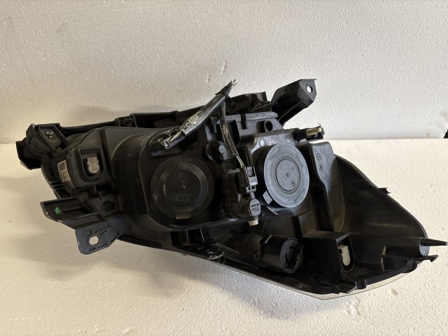 15000 Renault Clio III. 2007-2014 Bal első Lámpa Fényszóró