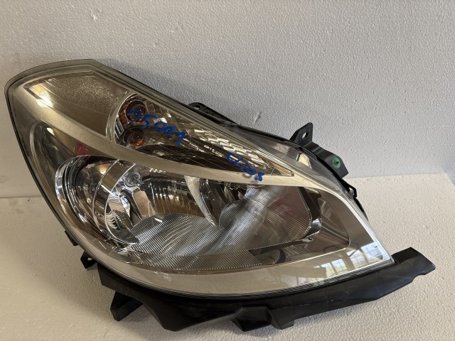 15001 Renault Clio III. 2007-2014 Jobb első Lámpa Fényszóró